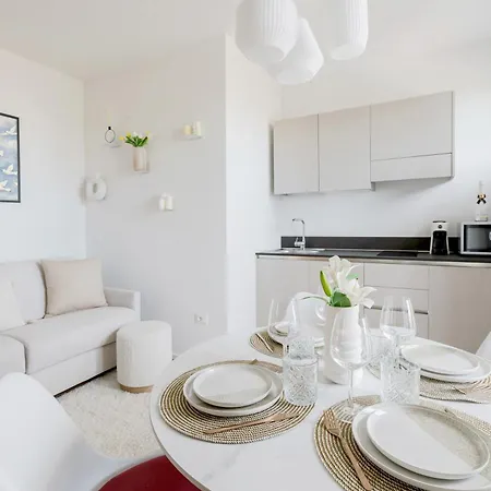 Apartment Altamarea Sea View